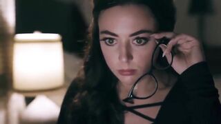 partie a trois avec une doll