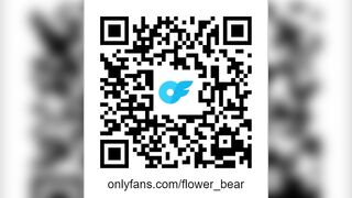 Cum on her feet after ballbusting